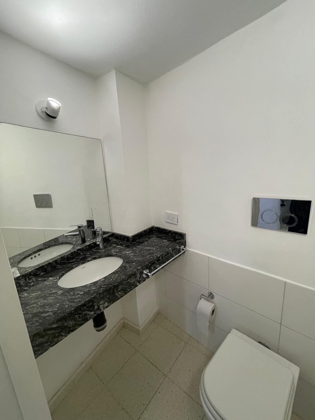 Baño con doble bacha
